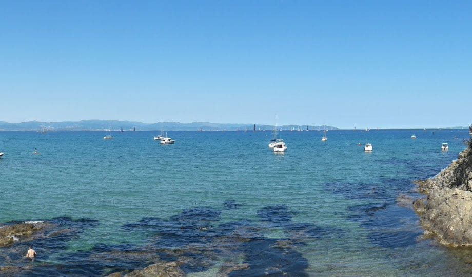 camping les roseaux vue mer baeau